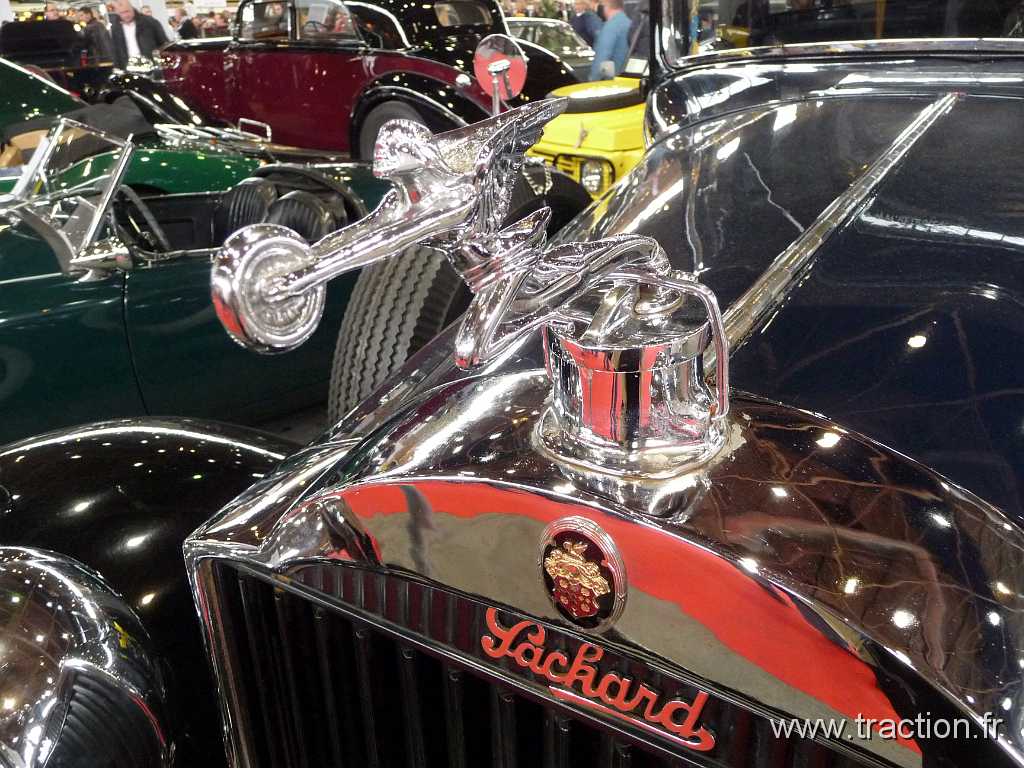 2011_epoquauto (67).jpg - 05/11/2011 - 69000 LYON - EPOQU'AUTO - 33ème Salon International Autos & Motos Anciennes - PACKARD - Mascotte